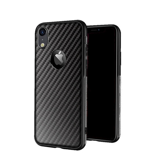 iPhone 15 Plus Case im Carbon Design