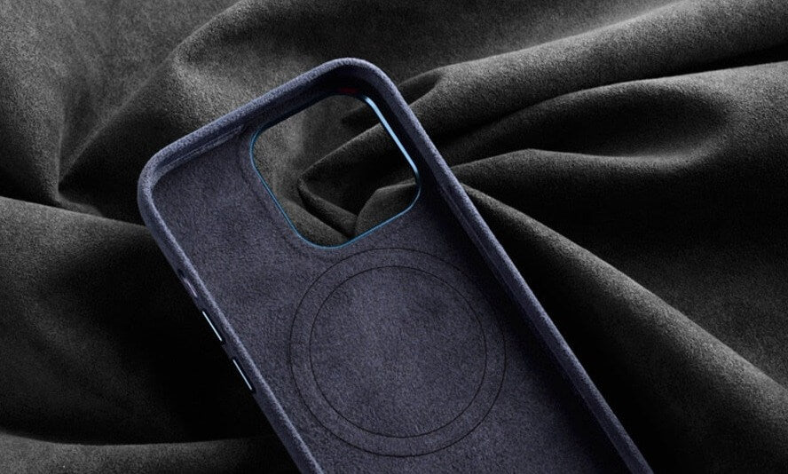 iPhone 15 Plus magnetische Alcantara Schutzhülle