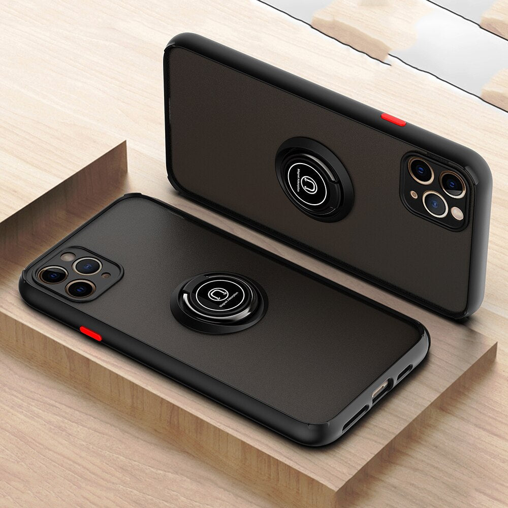 iPhone 13 mini Schutzhülle mit farblichen Akzenten und magnetischen Ringhalter